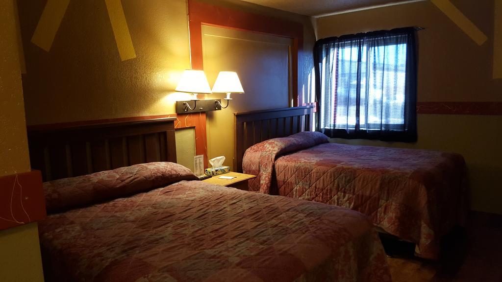 Earth Inn Motel - Jackson Екстериор снимка
