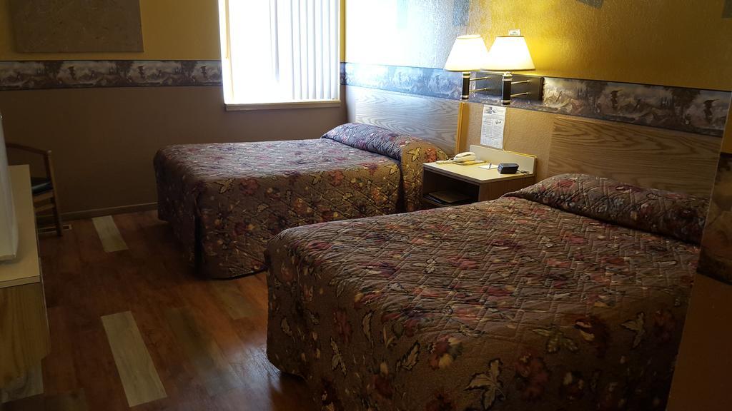 Earth Inn Motel - Jackson Екстериор снимка