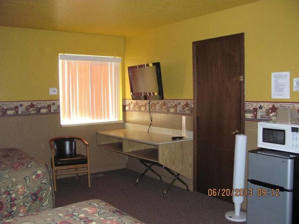 Earth Inn Motel - Jackson Екстериор снимка